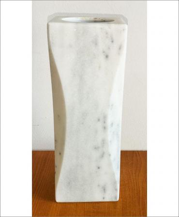 Marble vase VM3